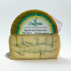 Hiszpański ser owczy z dodatkiem zielonego pesto