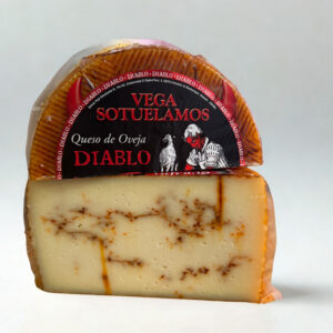HISZPAŃSKI SER OWCZY DIABLO Z PAPRYCZKAMI CHILLI
